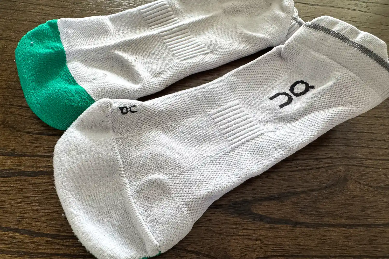 A close-up of a pair of On Running Elite Run Low Socks