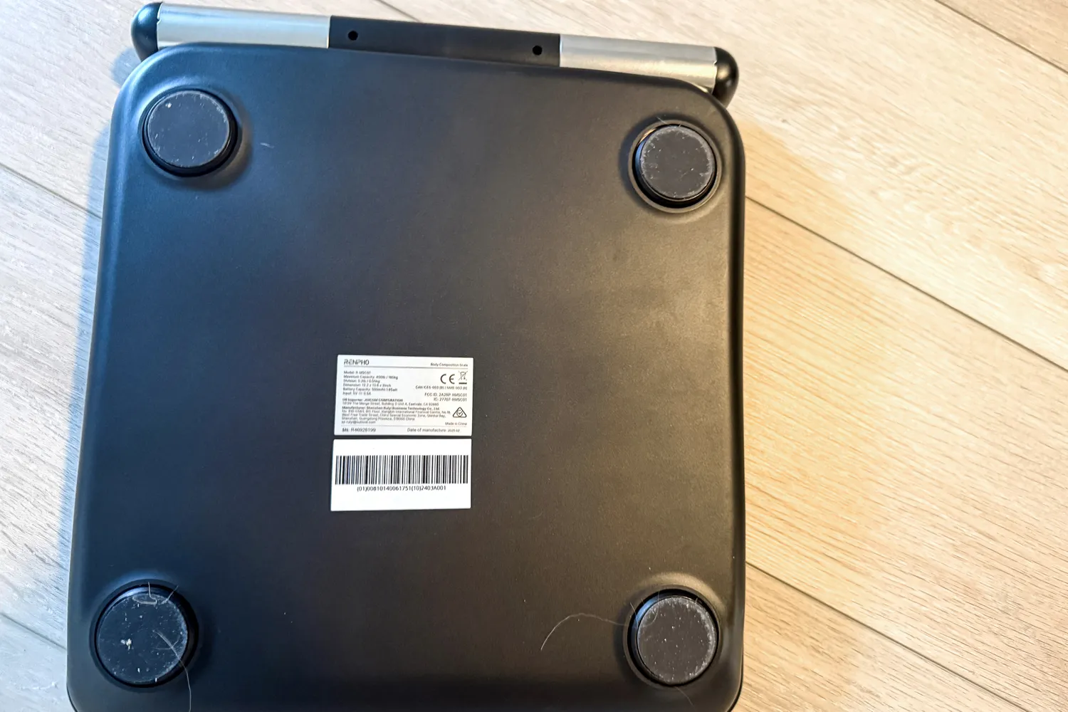 The underside of the Renpho MorphoScan Smart Body Scale