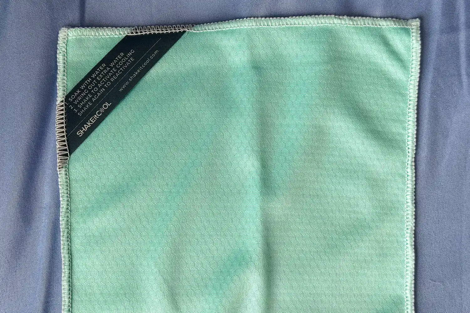 The washing instructions on the SHAKEitCOOL Original Cooling Towel