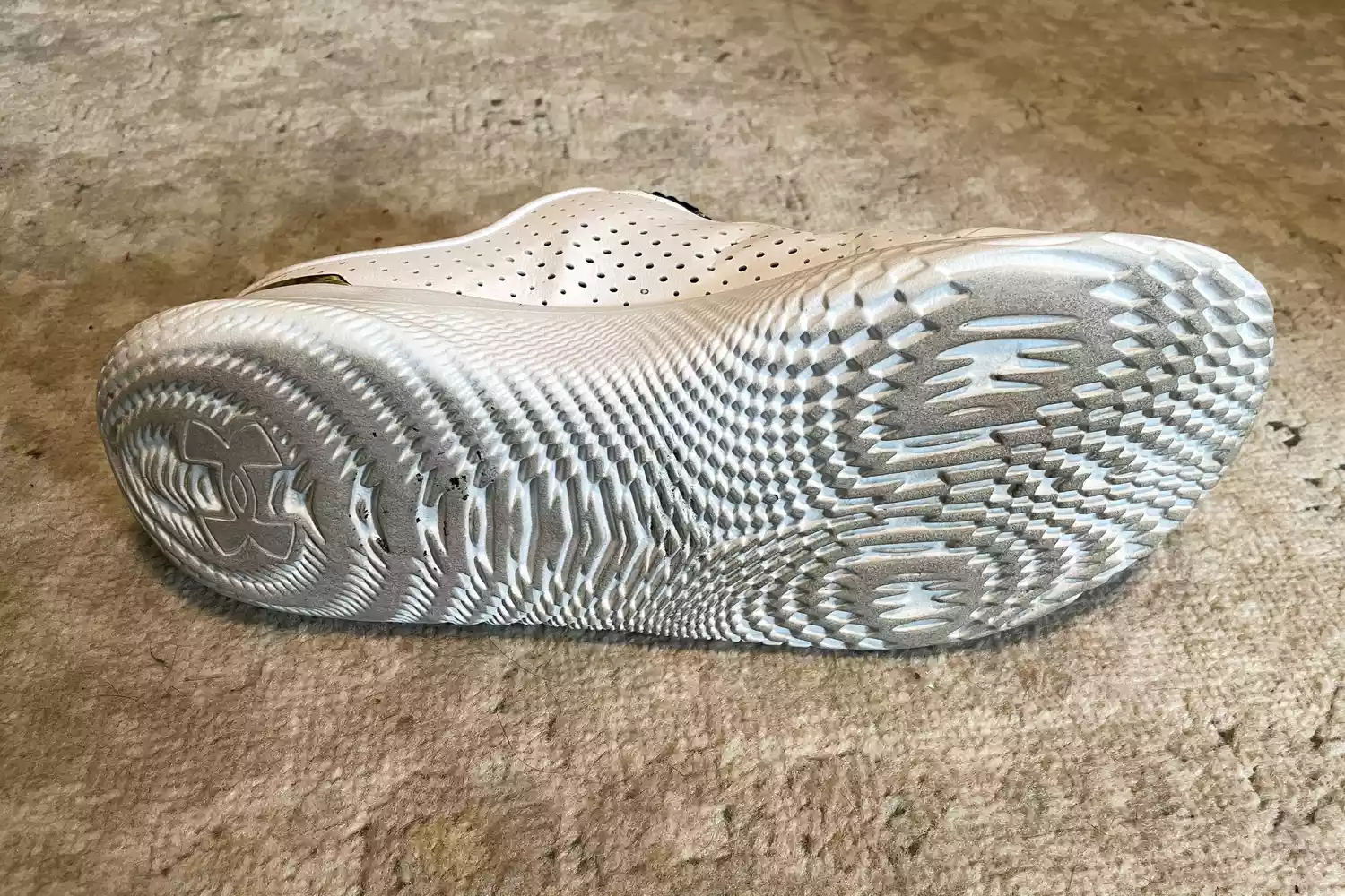 The treads on the bottom of the Under Armour Unisex UA SlipSpeed Training Shoes