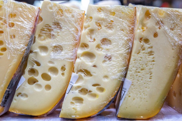 Microsoft's Windows 10 end-of-support Checklist has more holes than Swiss cheese