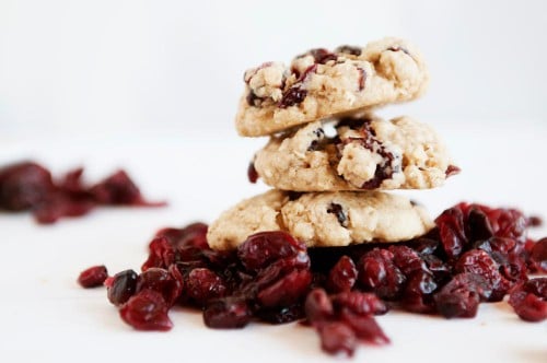 Chewy Cranberry Oatmeal Cookies