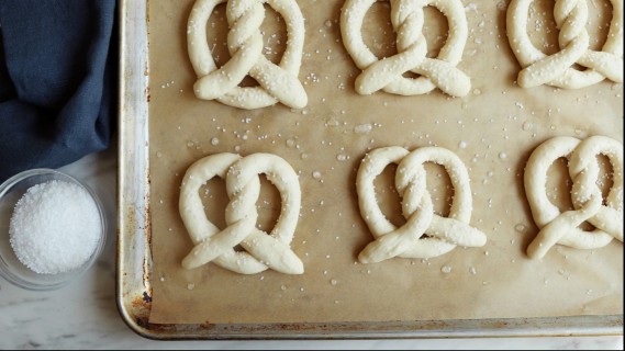 Auntie's Delicious Soft Pretzels, Amish Recipe