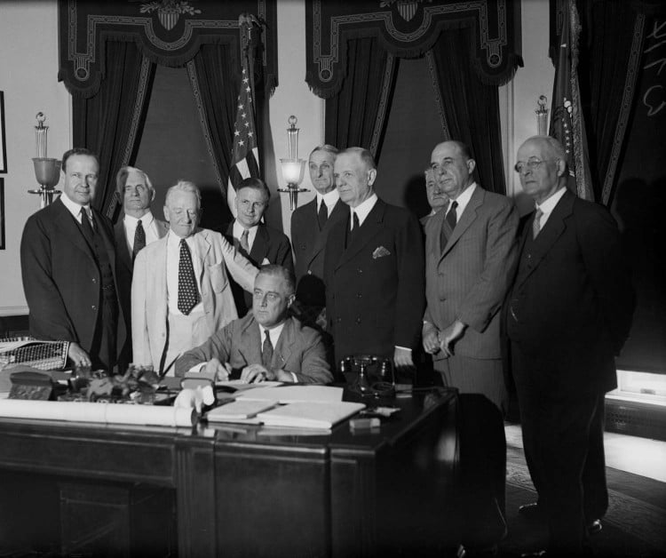 FDR signing Glass Steagall