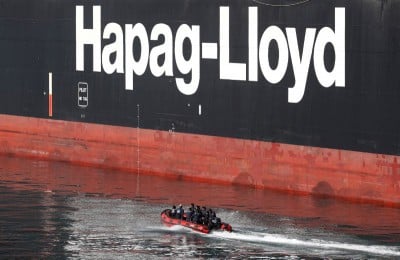 Hapag-Lloyd, Maersk sign long-term collaboration deal